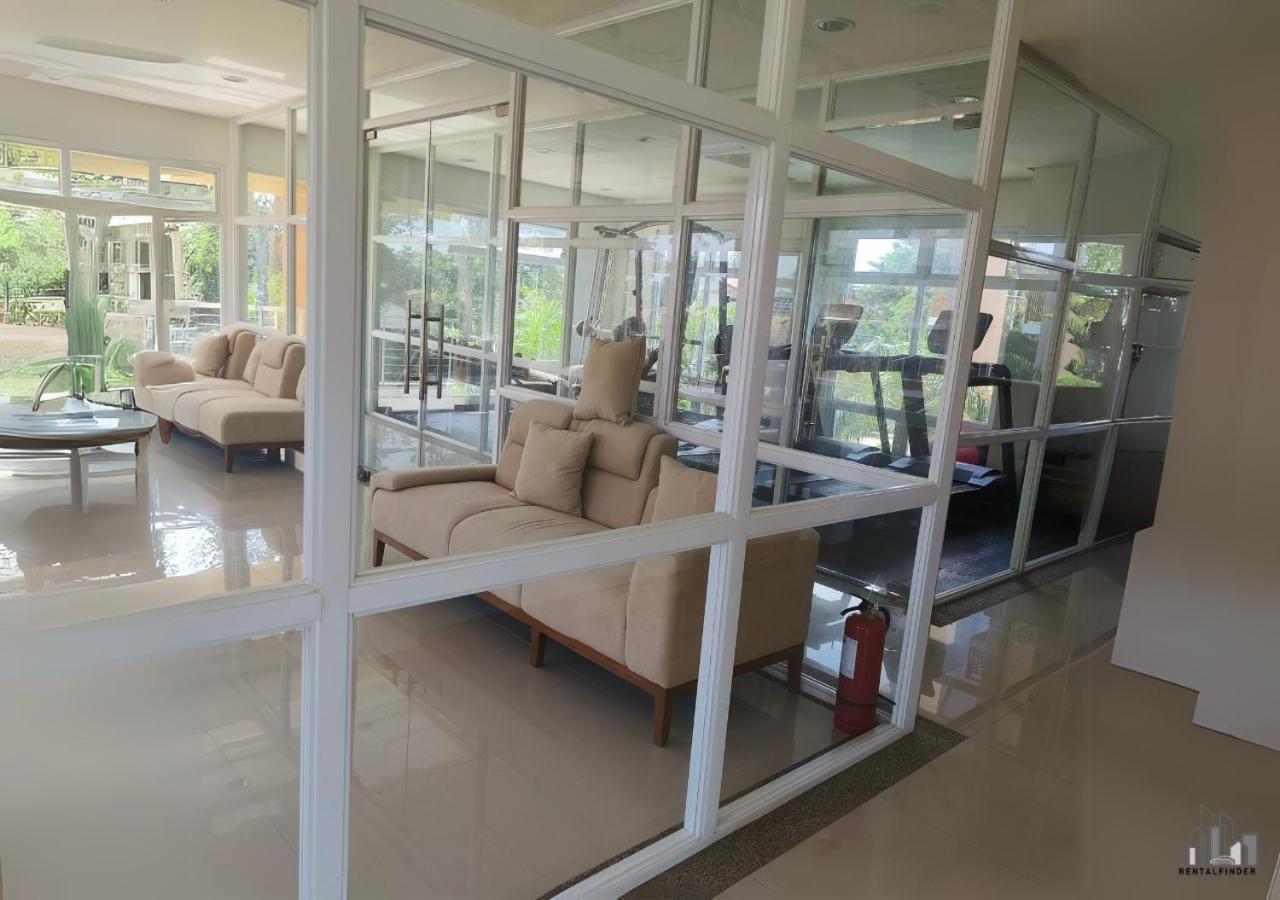 Palawan Modern Living In A Thoughtfully Designed Staycation Near Airport - B1 5Kunzite Puerto Princesa Esterno foto